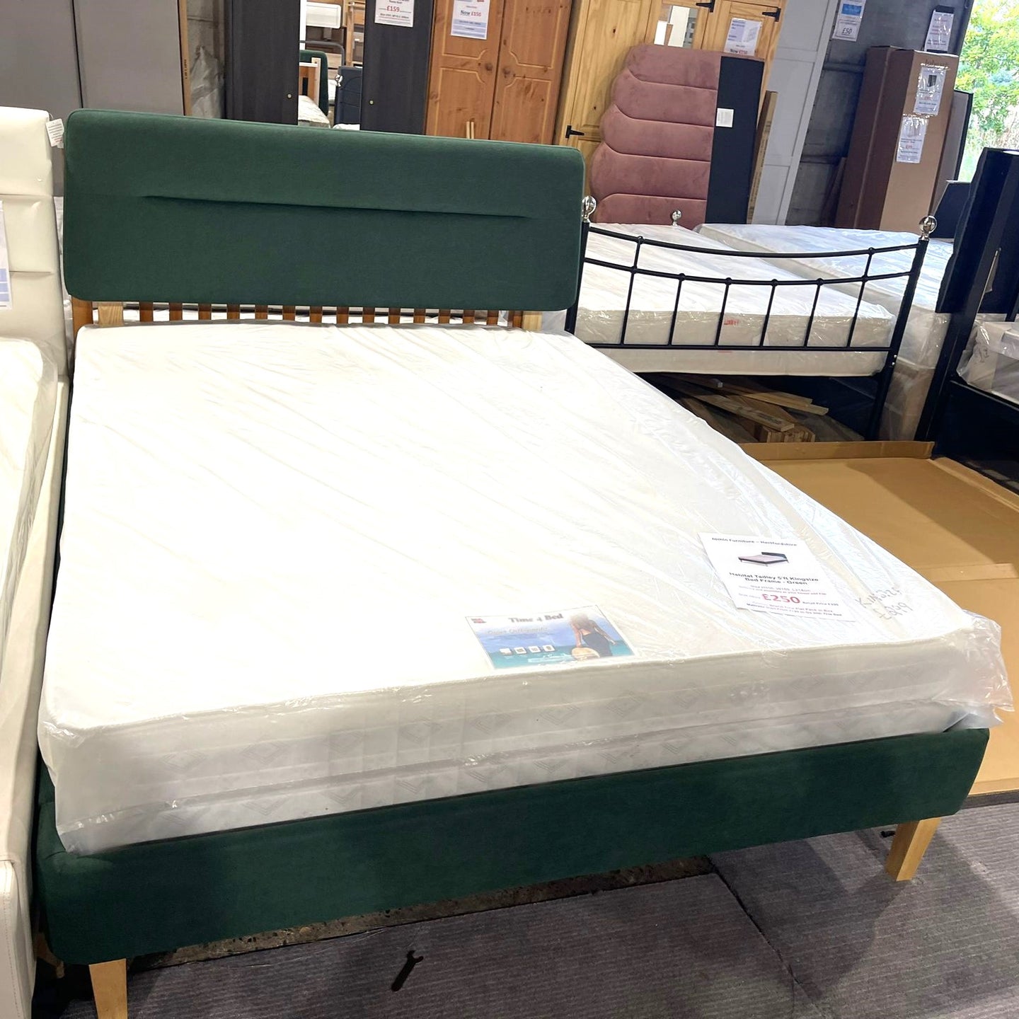 Assembled Habitat Tadley Kingsize Bed Frame - Green